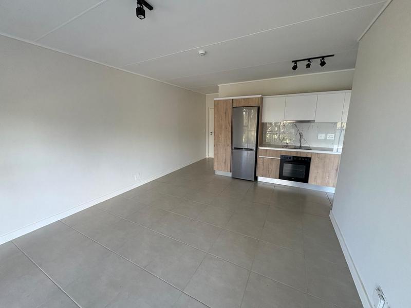 To Let 1 Bedroom Property for Rent in Richwood Western Cape